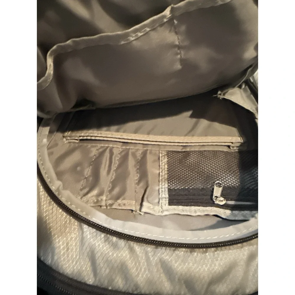 Dell Pro 15 Laptop Backpack Black Gray Computer Bag‎ Travel School Hiking